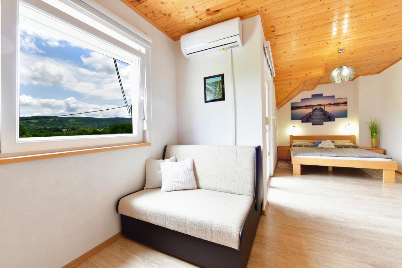 Rooms Toni Seliste Dreznicko Luaran gambar