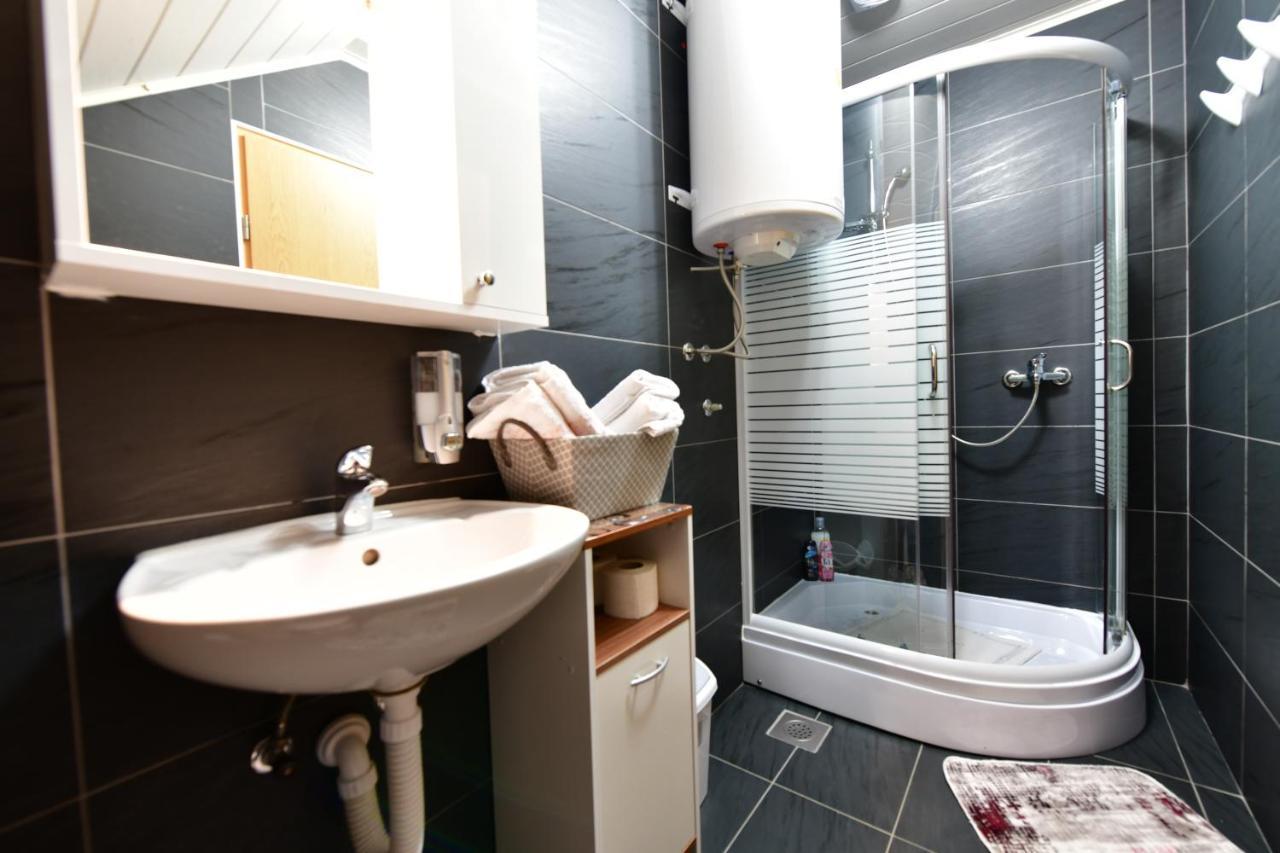 Rooms Toni Seliste Dreznicko Luaran gambar